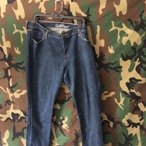 🤷‍♀️Old Navy Jeans🤣